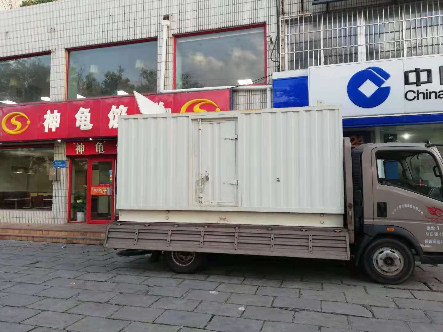 天山出租发电机-柴油发电机组错误的启动方式